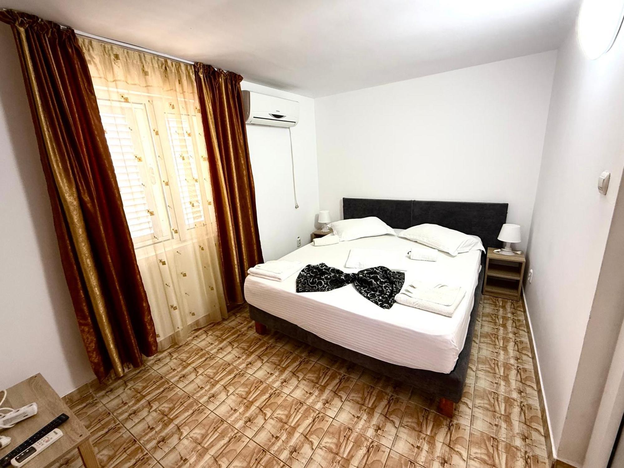 Hotel Decebal Эфорие Норд Экстерьер фото